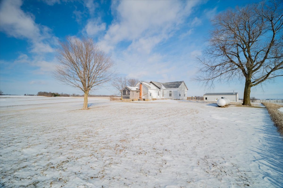 1243 East 1675 North Road Danvers, IL 61732 - Photo 5 of 38 Gallery Image 5