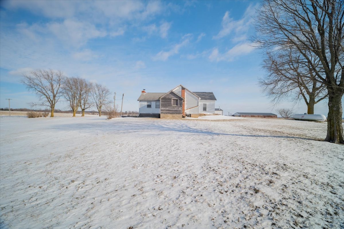 1243 East 1675 North Road Danvers, IL 61732 - Photo 6 of 38 Gallery Image 6