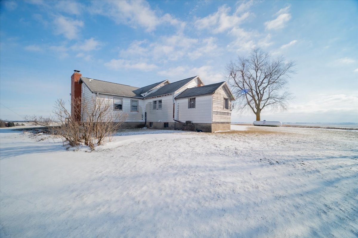 1243 East 1675 North Road Danvers, IL 61732 - Photo 7 of 38 Gallery Image 7