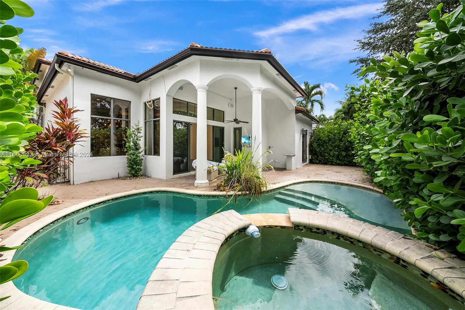 17849 Villa Club Way Boca Raton, FL 33496 - Photo 18 of 50