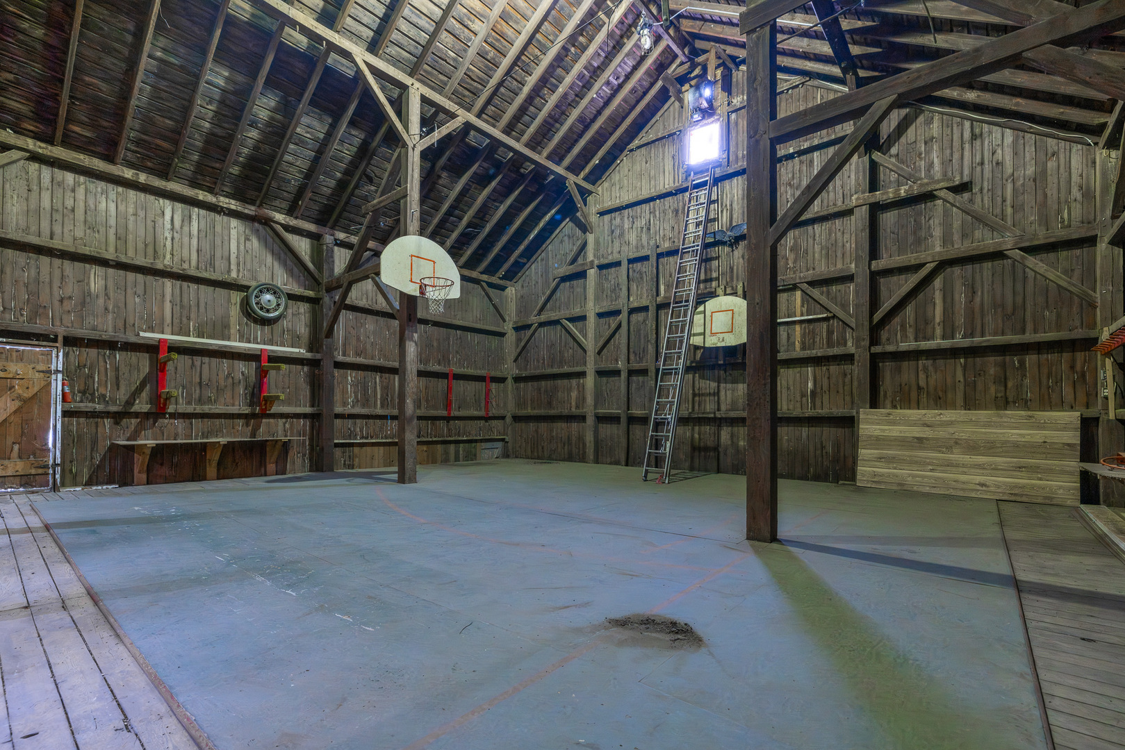 39520 North Kilbourne Road Wadsworth, IL 60083 - Photo 36 of 44 a view of an empty room with wooden floor