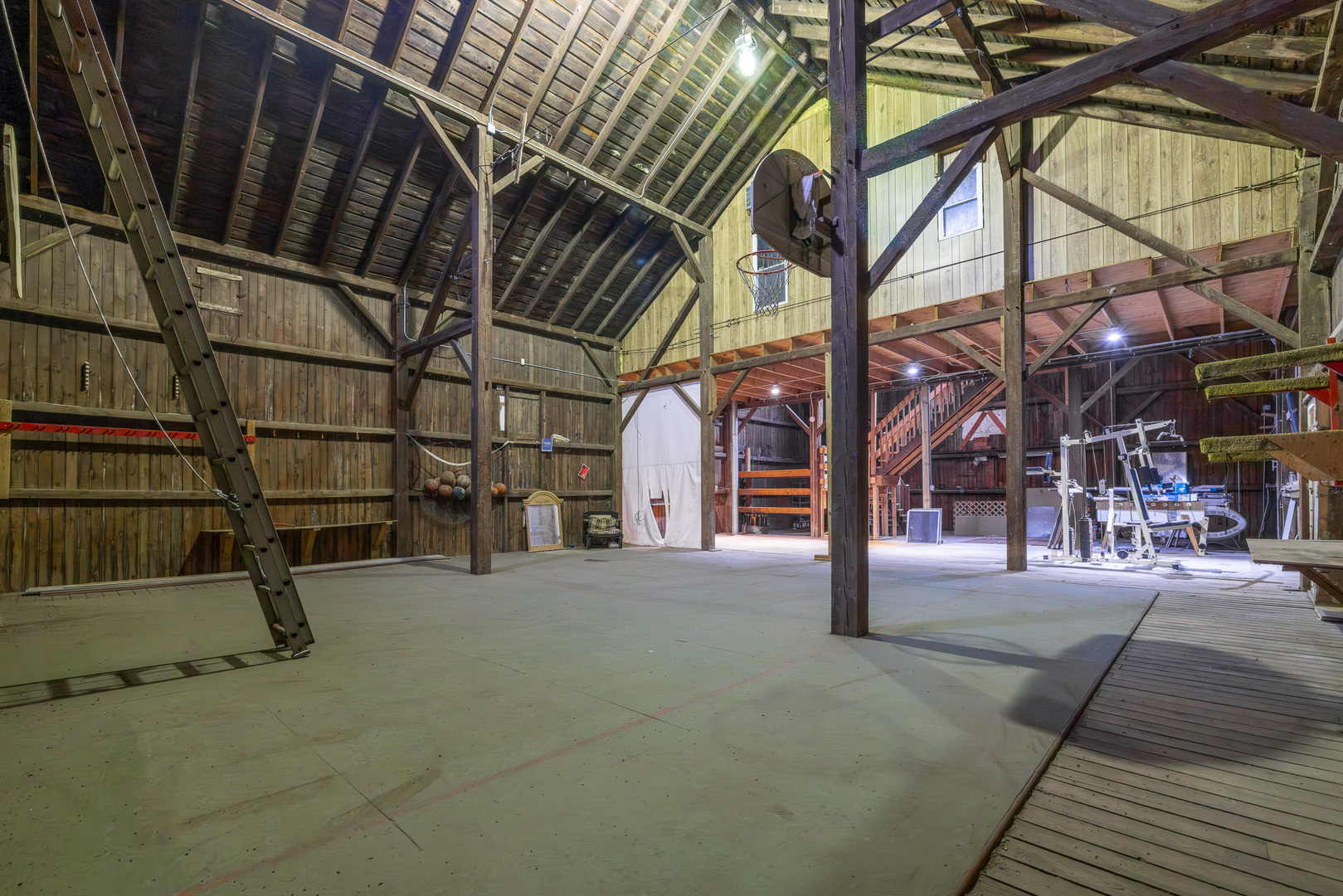 39520 North Kilbourne Road Wadsworth, IL 60083 - Photo 37 of 44 a view of a building with a street