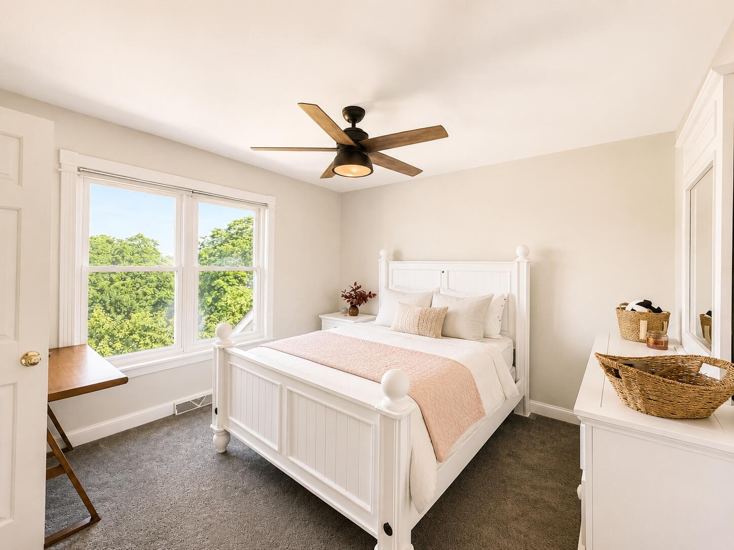 2220 Garvin Heights Road Winona, MN 55987 - Photo 23 of 59 23 bedroom