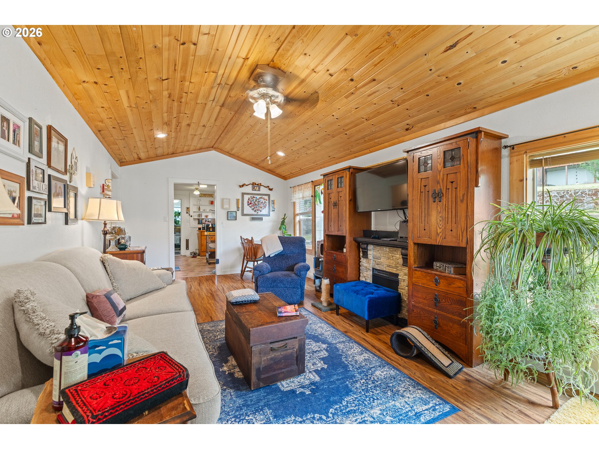 131 Bender Street Myrtle Point, OR 97458 - Photo 10 of 33