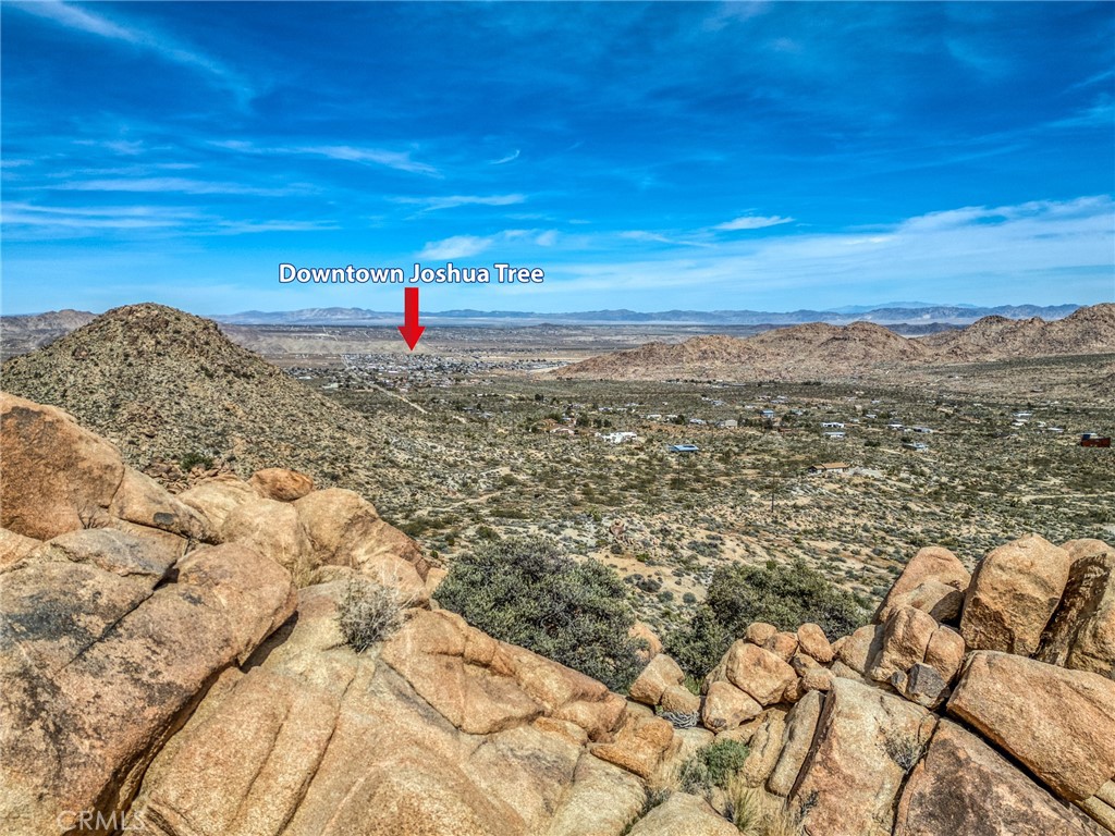 8900 Sunset Road Joshua Tree, CA 92252 - Photo 2 of 33