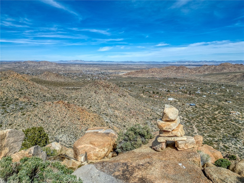 8900 Sunset Road Joshua Tree, CA 92252 - Photo 8 of 33