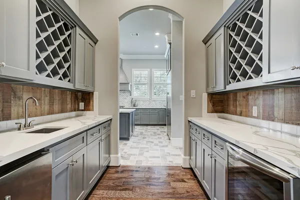 $12,950 | 325 Bunker Hill Road, Houston, TX 77024