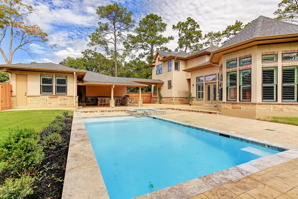 $12,950 | 325 Bunker Hill Road, Houston, TX 77024