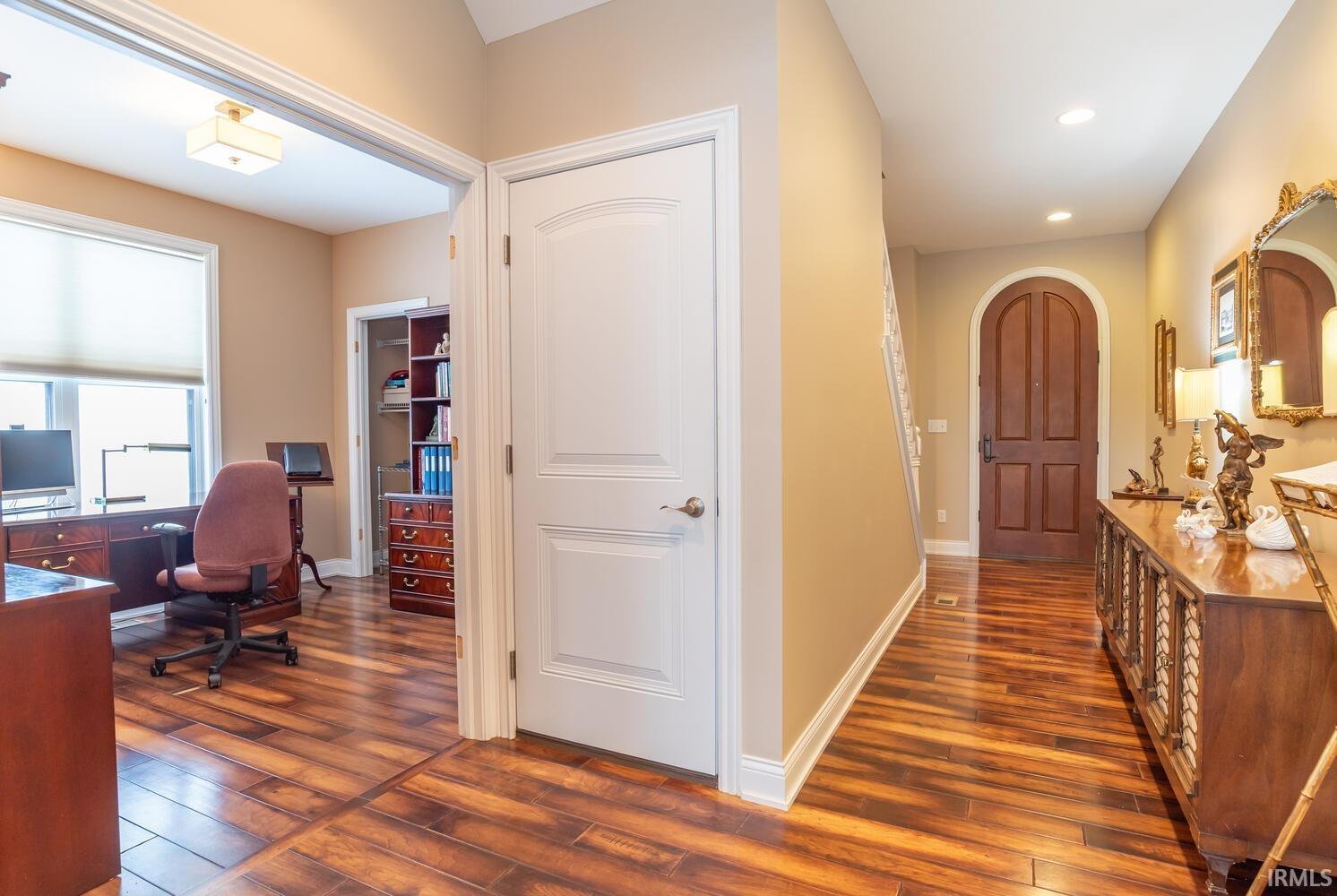 1715 South Springhouse Drive Bloomington, IN 47401 - Photo 14 of 30