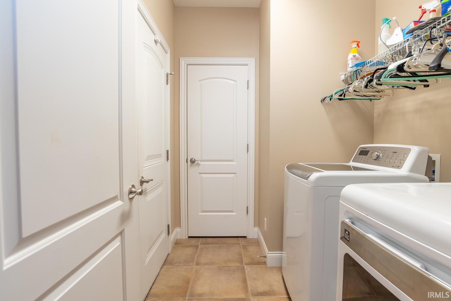 1715 South Springhouse Drive Bloomington, IN 47401 - Photo 20 of 30