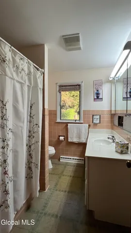 $3,200 | 275 Bloomingrove Drive, Troy, NY 12180