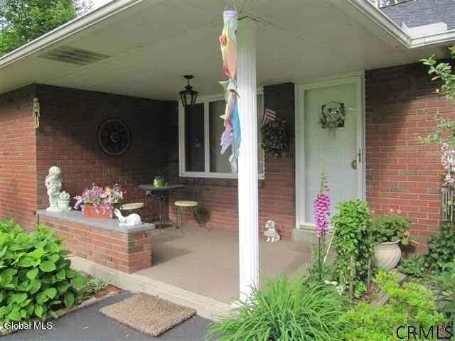 $3,200 | 275 Bloomingrove Drive, Troy, NY 12180