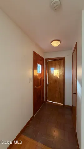 $3,200 | 275 Bloomingrove Drive, North Greenbush, NY 12180