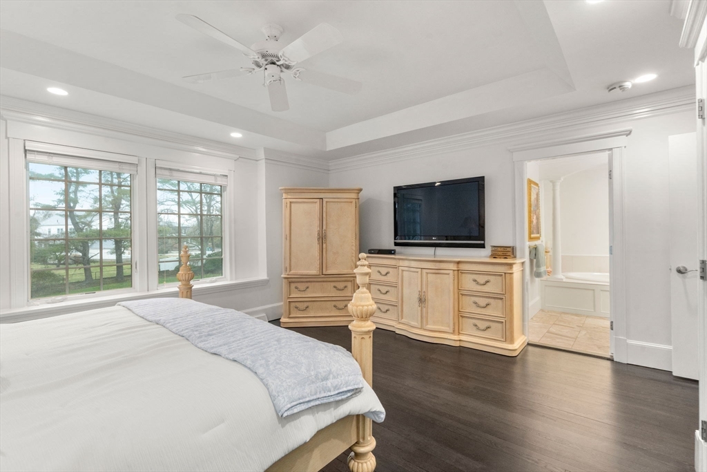 11 Mosley Road Newton, MA 02459 - Photo 22 of 38