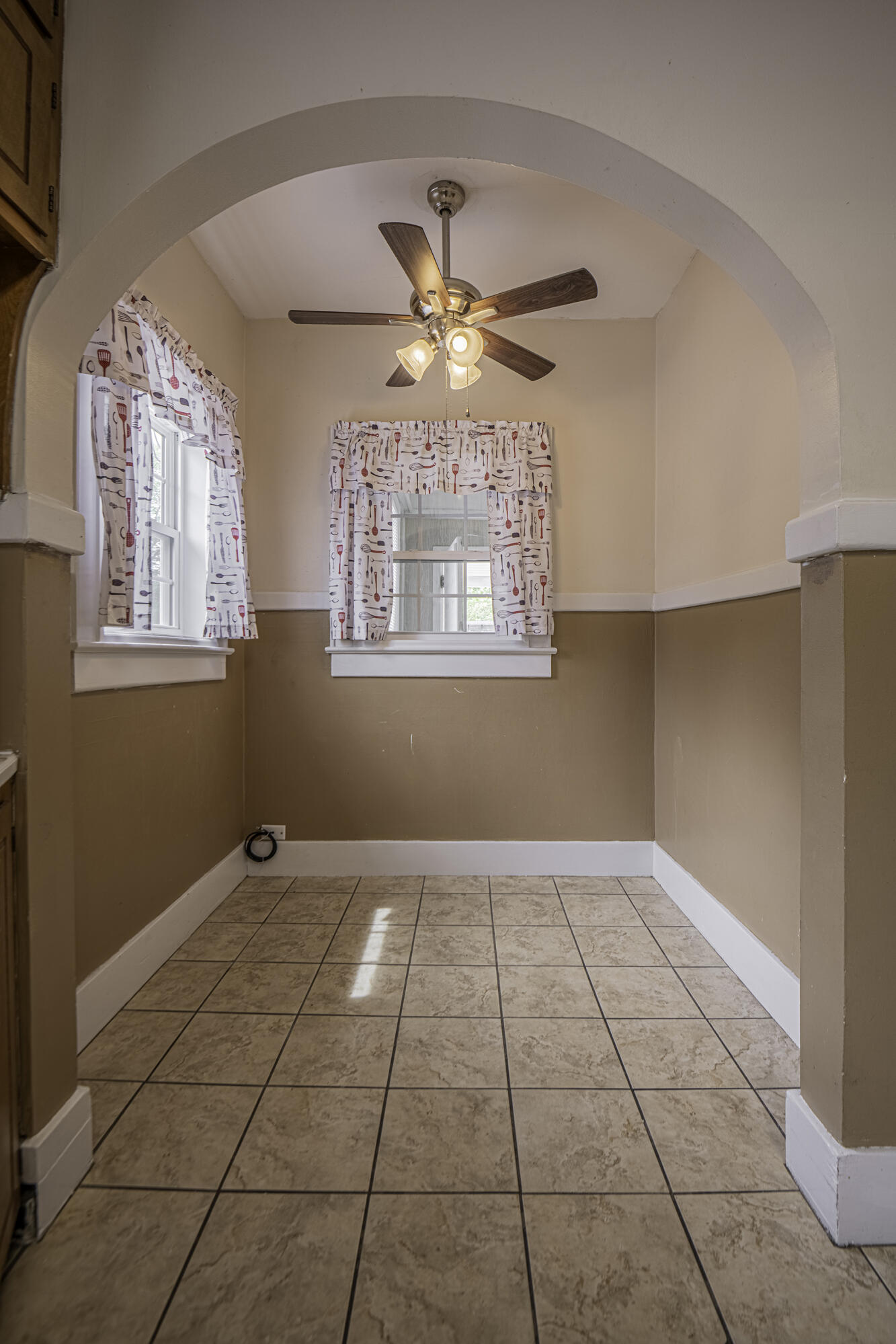 21 South Moore Road Chattanooga, TN 37411 - Photo 13 of 31 KHP11