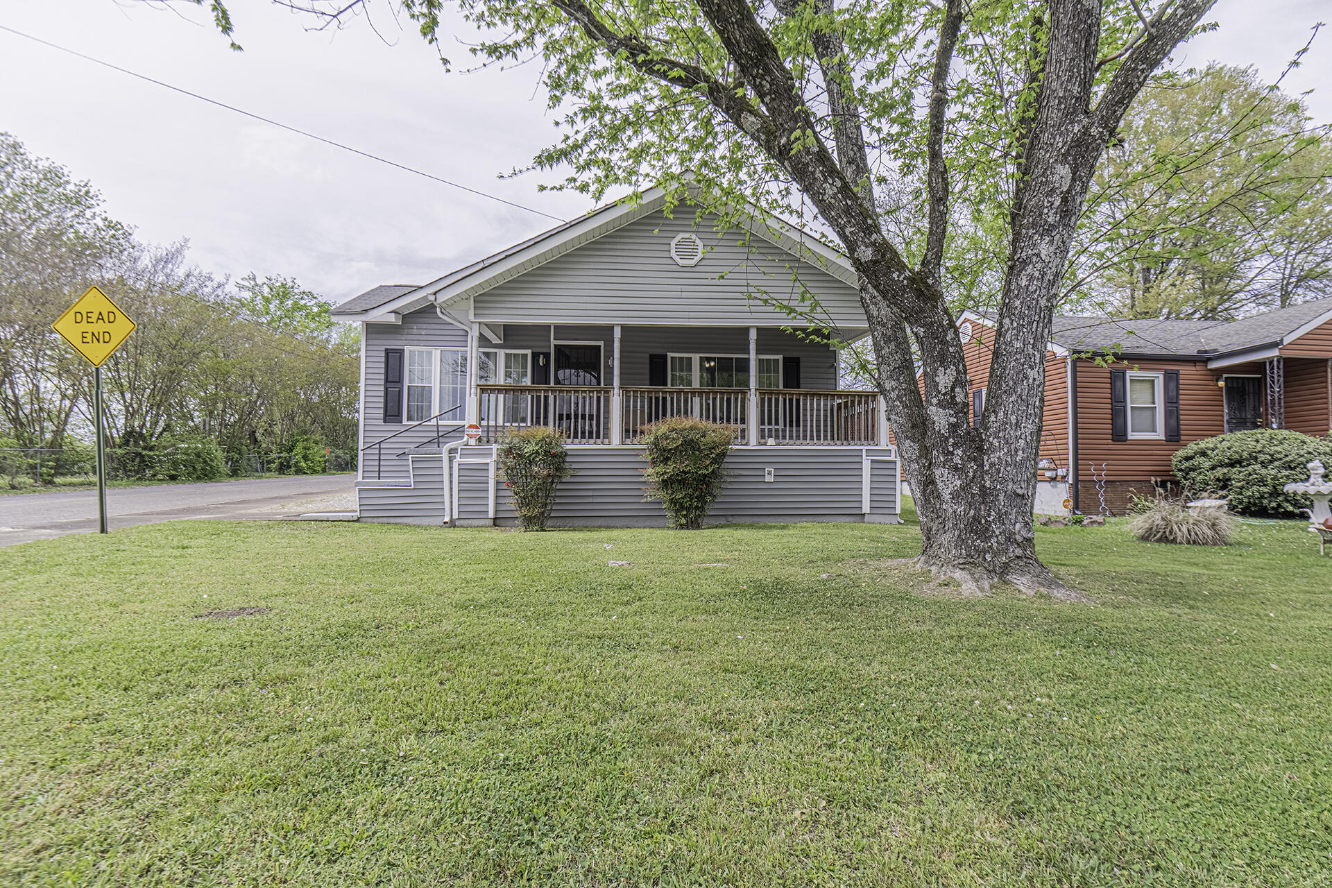 21 South Moore Road Chattanooga, TN 37411 - Photo 2 of 31 KHP01