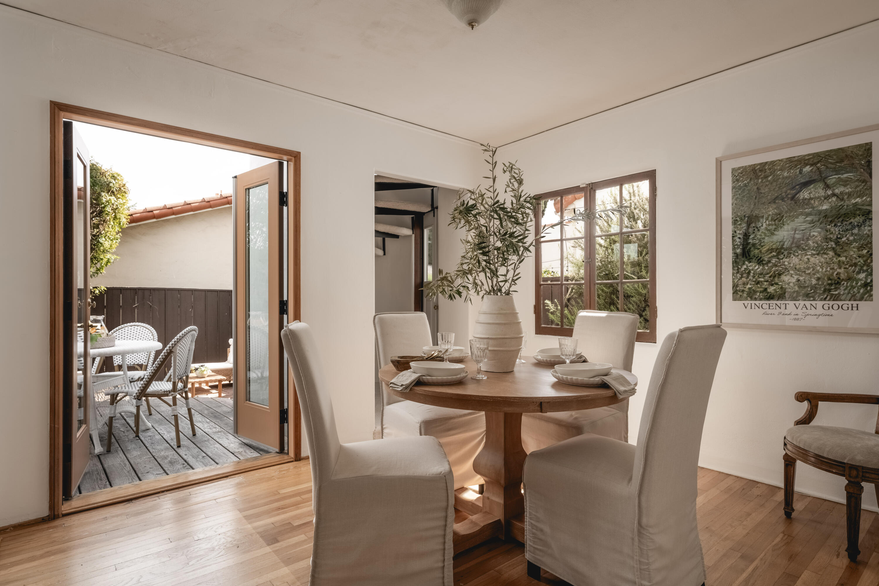 115 West Junipero Street Santa Barbara, CA 93105 - Photo 7 of 30 a dining room with furniture and wooden floor