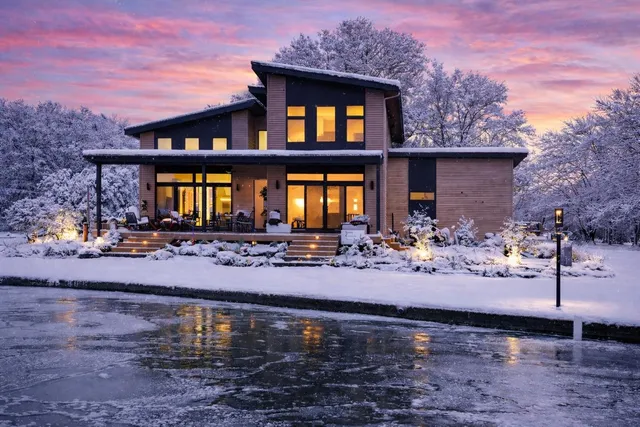 $1,399,000 | 1101 Country Club Lane, Warsaw, IN 46580