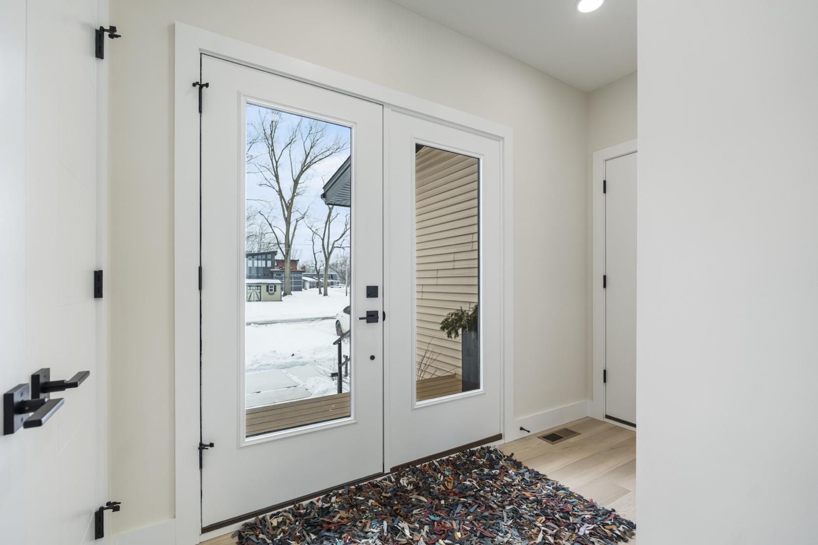 1101 Country Club Lane Warsaw, IN 46580 - Photo 15 of 36