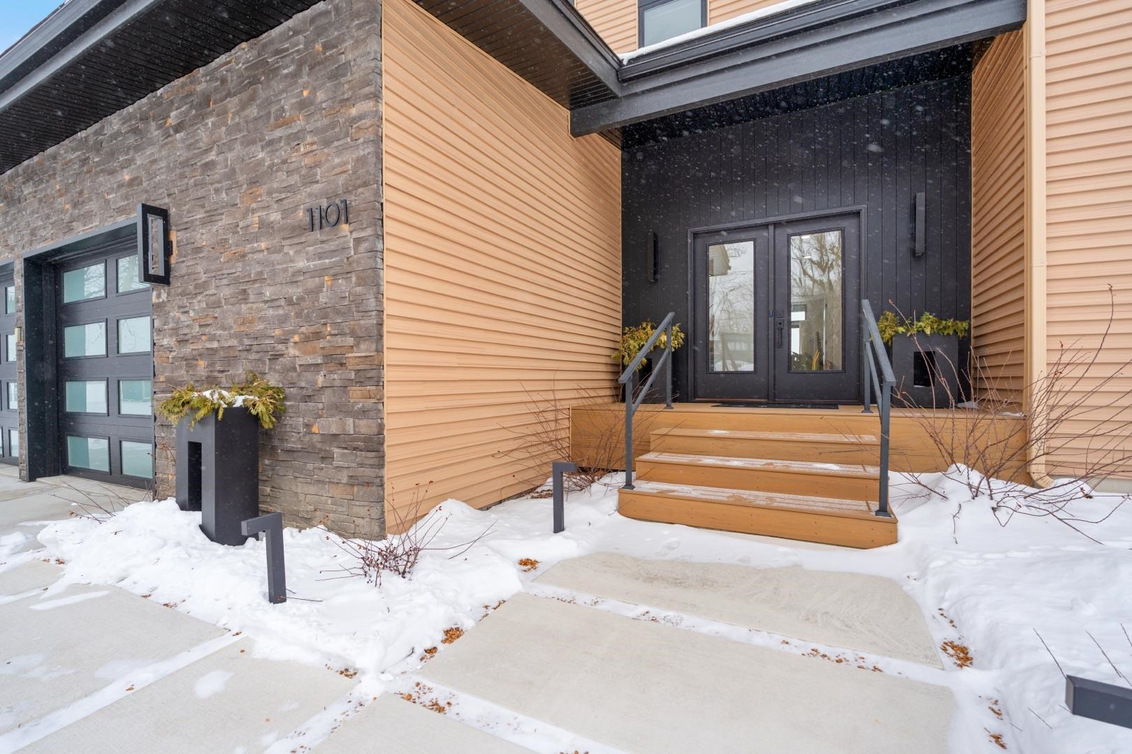 1101 Country Club Lane Warsaw, IN 46580 - Photo 32 of 36