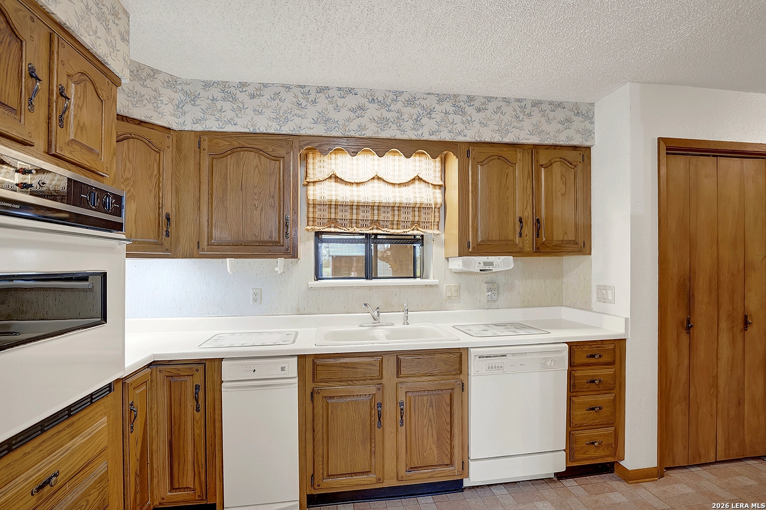 360 Horton Road Poteet, TX 78065 - Photo 37 of 50