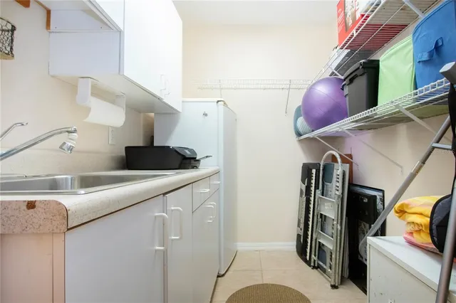 $369,907 | 4010 North Lockwood Ridge Road, Sarasota, FL 34235