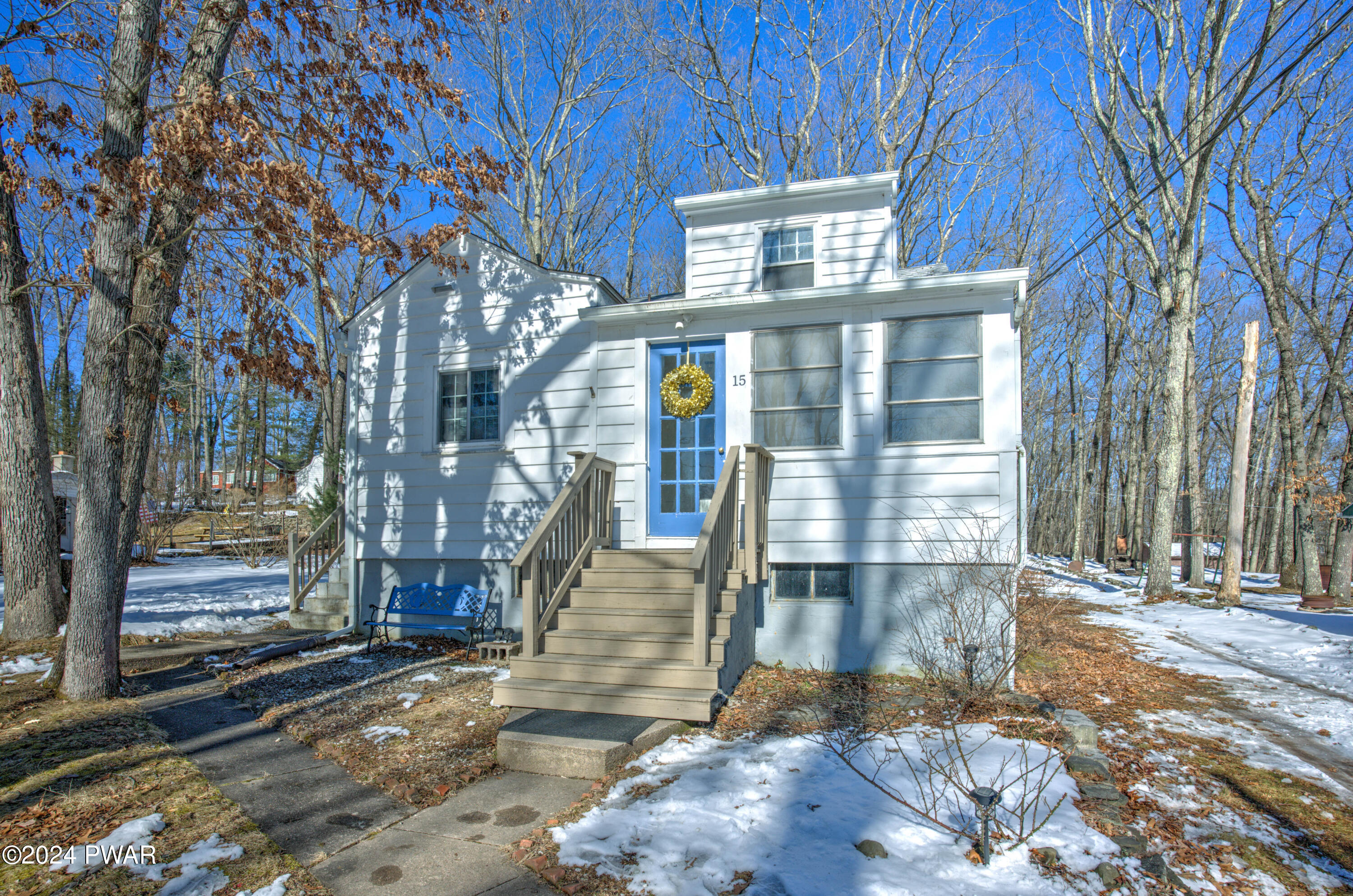 15 Hawleywood Road Hawley, PA 18428 - Photo 28 of 32 28-Front