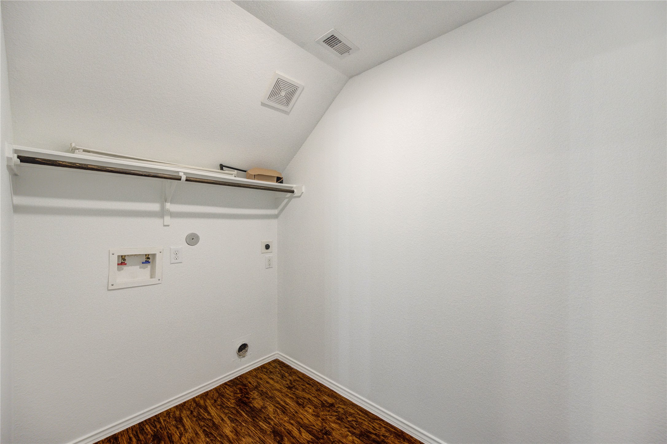 2010 Louetta Stream Way Spring, TX 77388 - Photo 24 of 47 a view of utility room