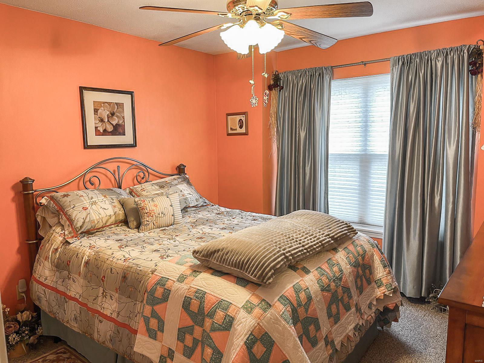 710 Fulton Street Gillespie, IL 62033 - Photo 14 of 29 Gallery Image 14