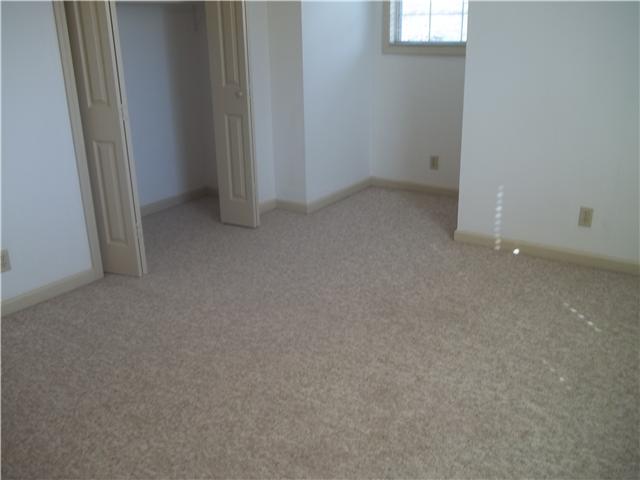809 Hillside Drive Springfield, TN 37172 - Photo 10 of 16 a view of an empty room