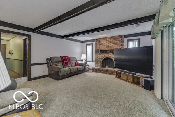 388 Leaning Tree Road Greenwood, IN 46142 - Photo 3 of 27