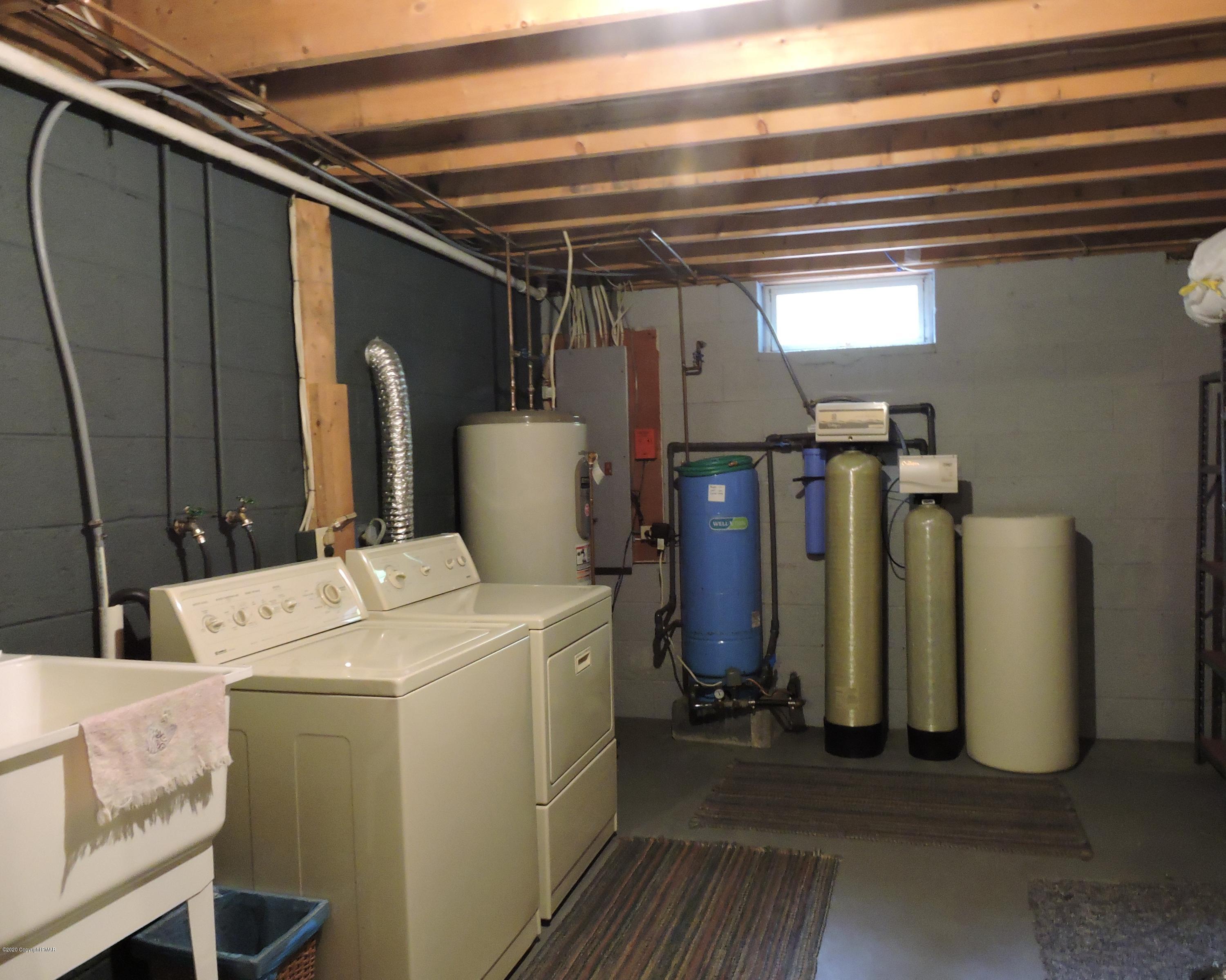 5541 Birch Road Canadensis, PA 18325 - Photo 47 of 50 11 x 15 Utility Room