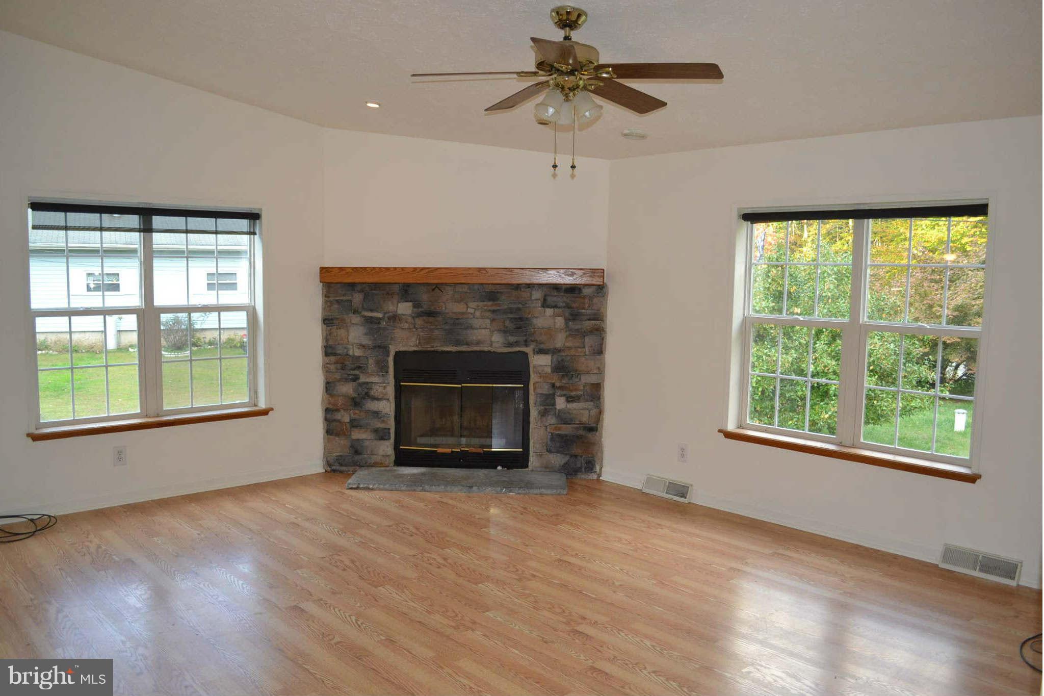 3330 Hughes Road Darlington, MD 21034 - Photo 3 of 29 Family Room