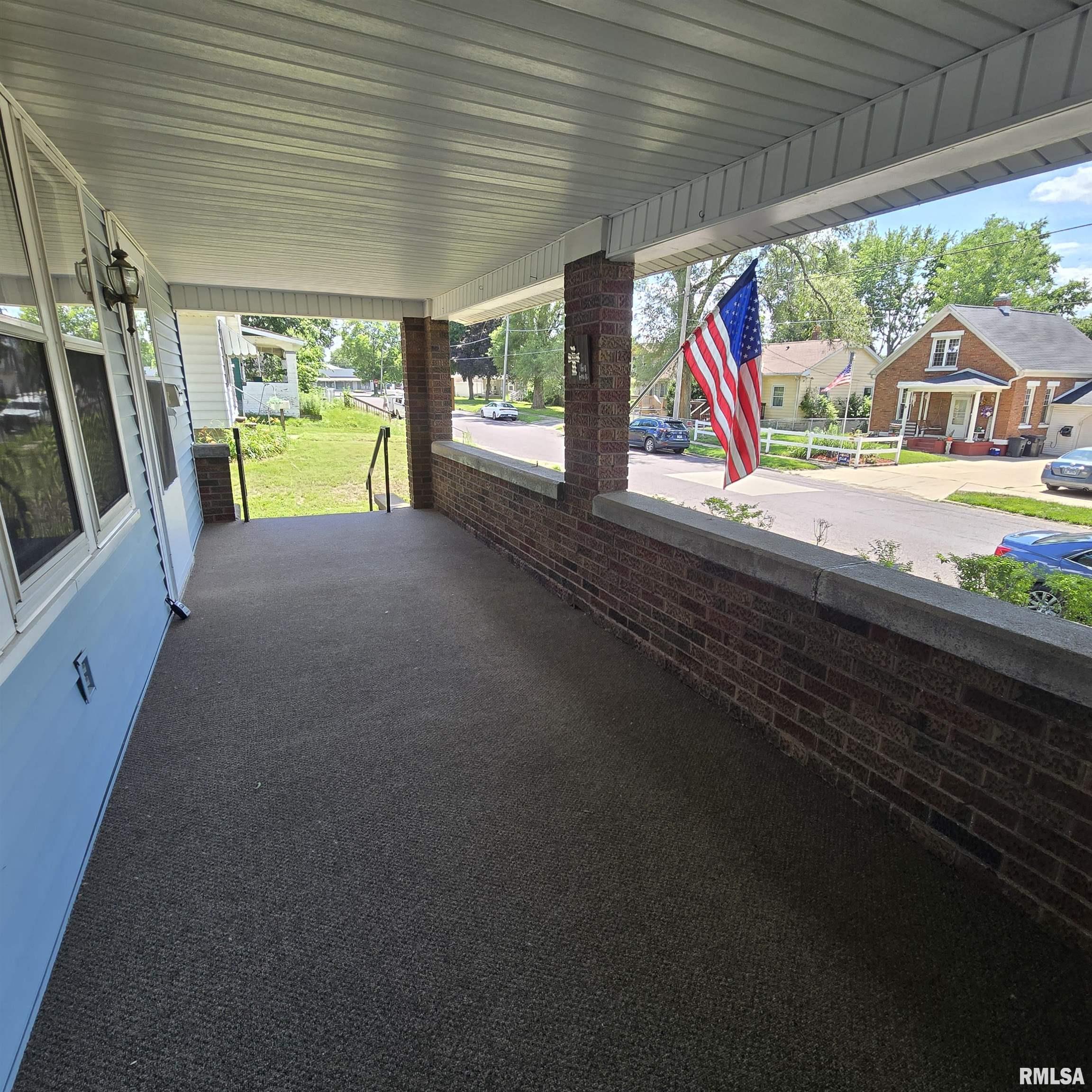 1218 South 3rd Street Pekin, IL 61554 - Photo 42 of 45