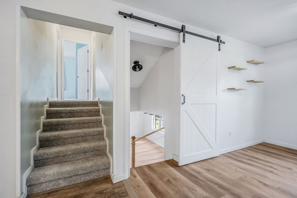 87 Camp Overton Road Rock Island, TN 38581 - Photo 13 of 46 a view of an entryway