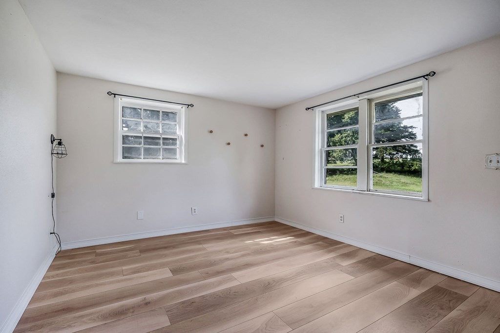 87 Camp Overton Road Rock Island, TN 38581 - Photo 19 of 46 a view of a room with a window