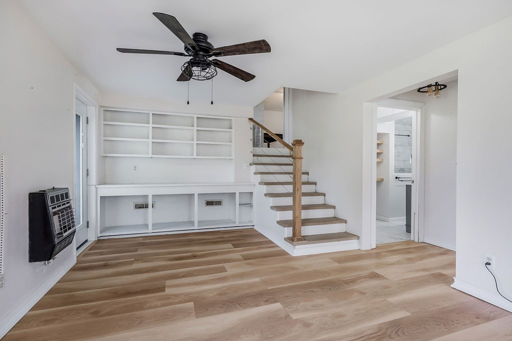 87 Camp Overton Road Rock Island, TN 38581 - Photo 20 of 46 a view of entryway and hall with wooden floor
