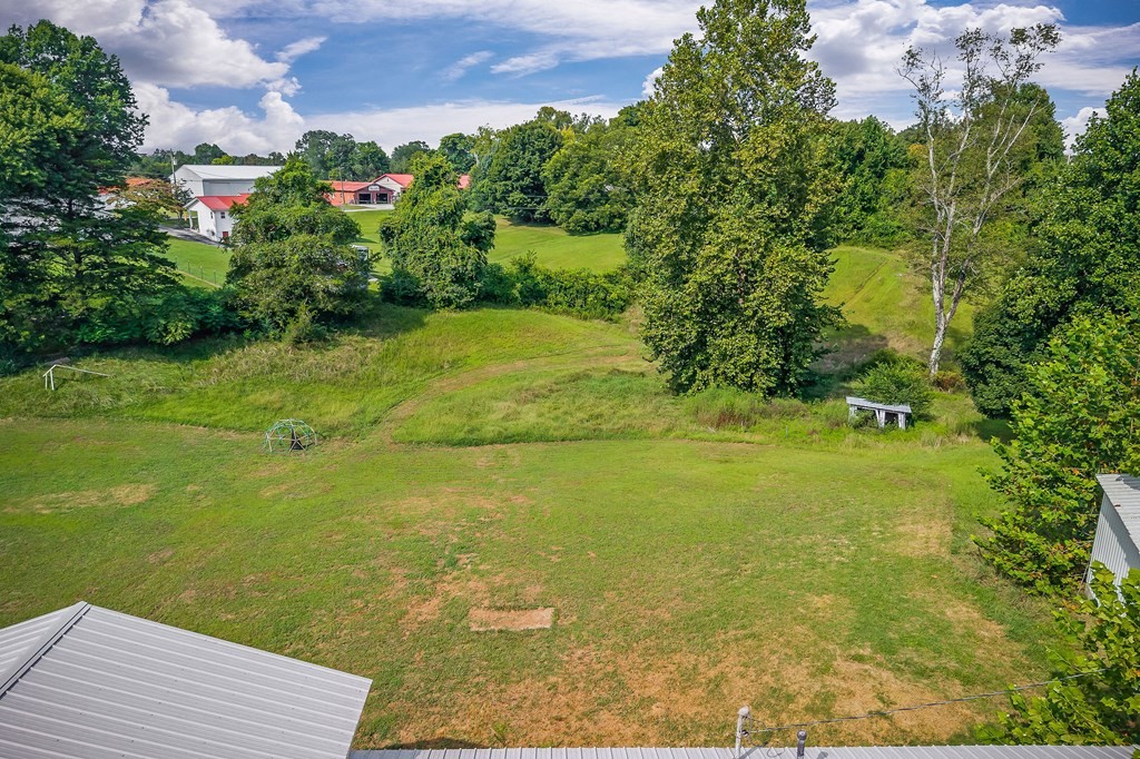 87 Camp Overton Road Rock Island, TN 38581 - Photo 36 of 46 a view of an outdoor space and a yard