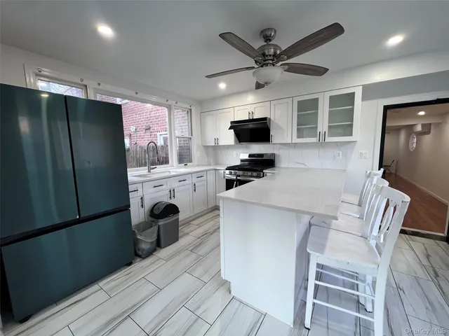 $779,999 | 2522 Seymour Avenue | Pelham Gardens