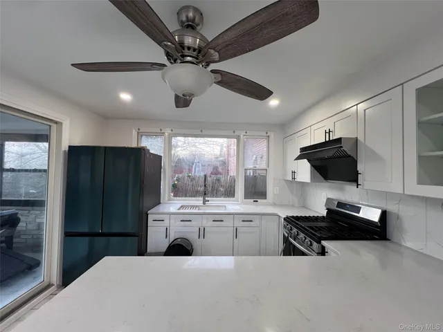 $779,999 | 2522 Seymour Avenue | Pelham Gardens