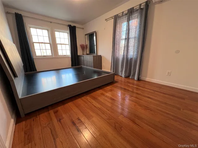 $779,999 | 2522 Seymour Avenue | Pelham Gardens