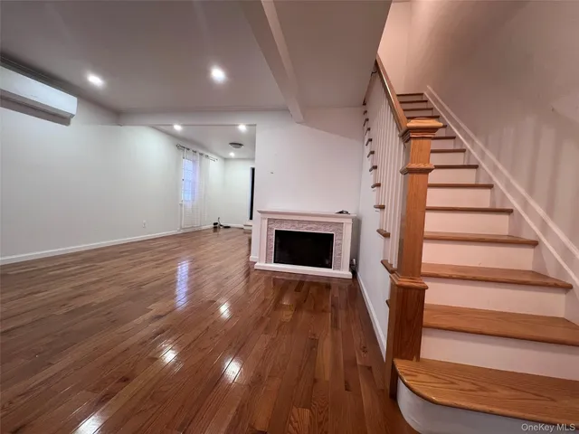 $779,999 | 2522 Seymour Avenue | Pelham Gardens