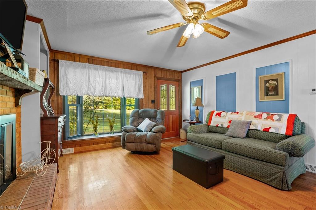 579 Arvil Hunt Road Lexington, NC 27295 - Photo 34 of 50 Gallery Image 34