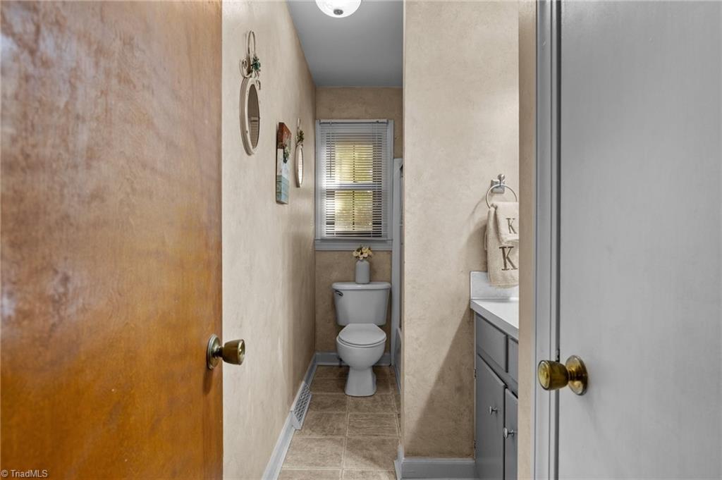 579 Arvil Hunt Road Lexington, NC 27295 - Photo 42 of 50 Gallery Image 42