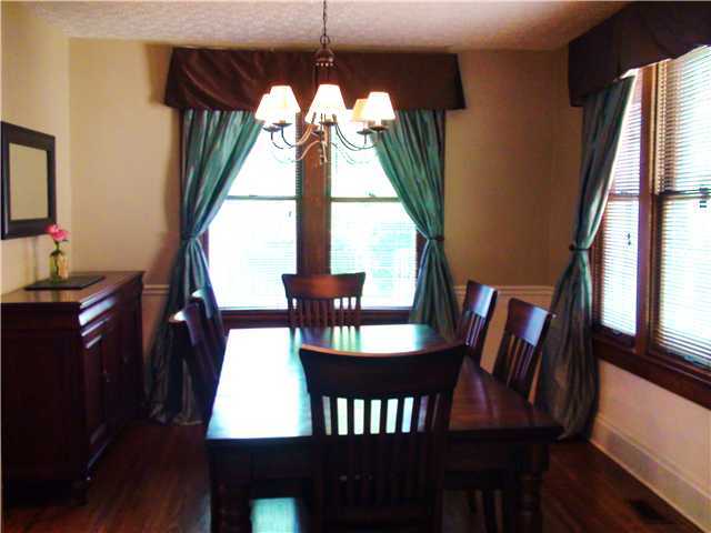 223 Blenheim Road Columbus, OH 43214 - Photo 8 of 25 Gallery Image 8