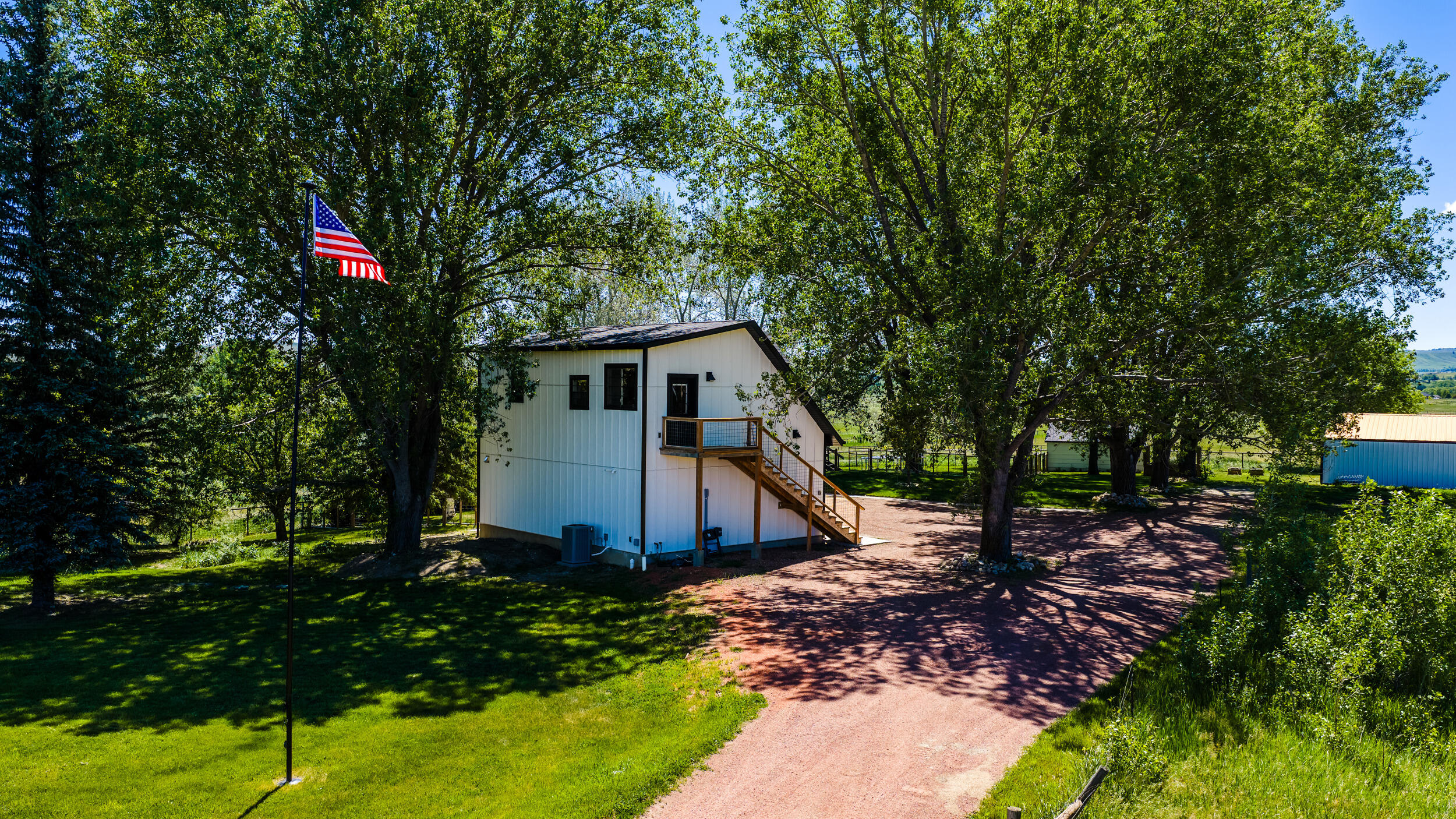 70 Metz Road Sheridan, WY 82801 - Photo 4 of 74 70 metz 75