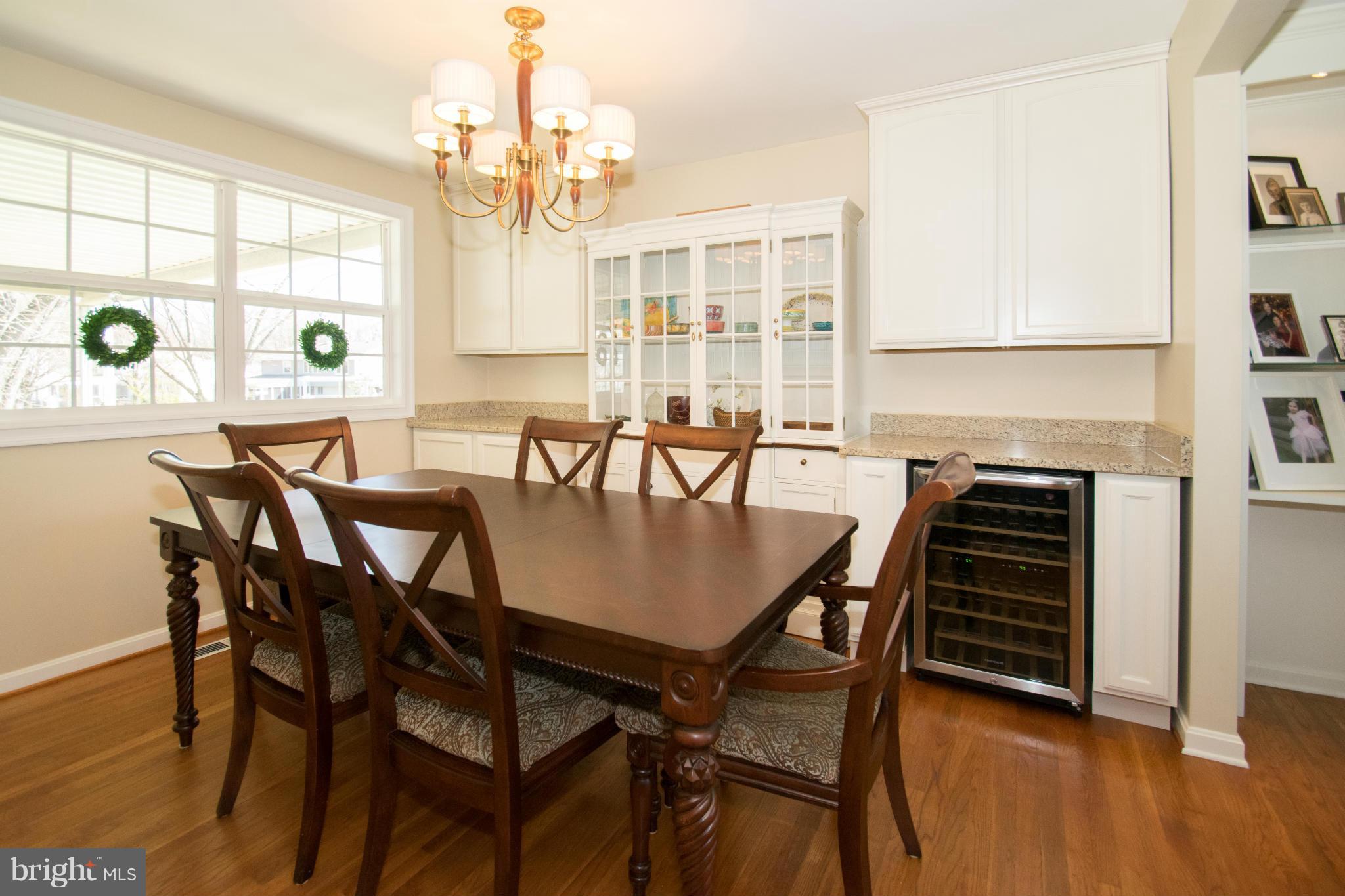 9015 Fieldchat Road Baltimore, MD 21236 - Photo 11 of 30 Dining Room