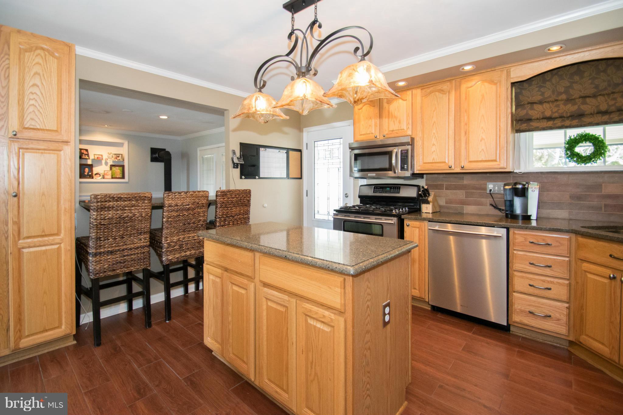 9015 Fieldchat Road Baltimore, MD 21236 - Photo 14 of 30 Kitchen