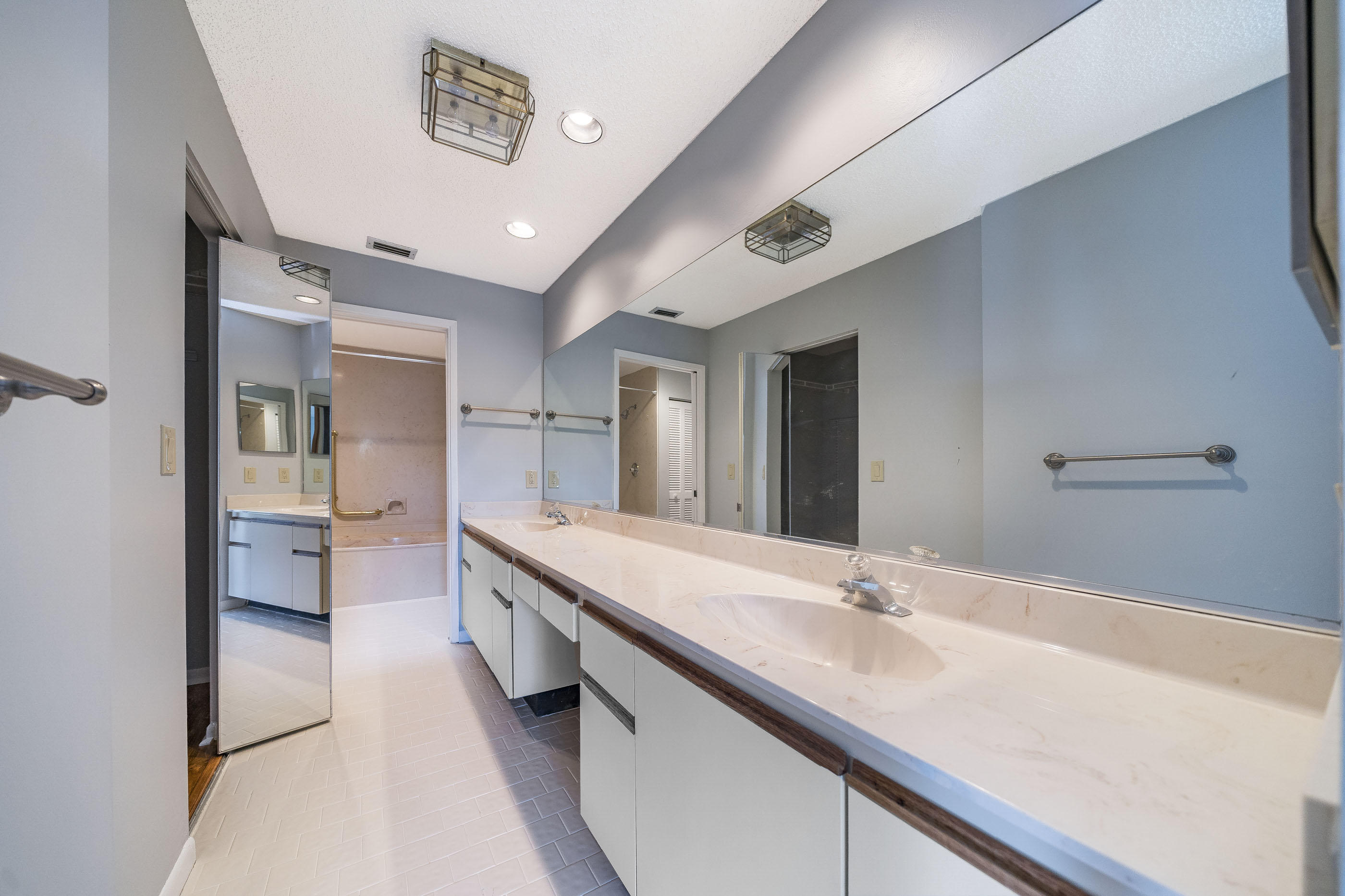 7792 La Mirada Drive Boca Raton, FL 33433 - Photo 17 of 34 9