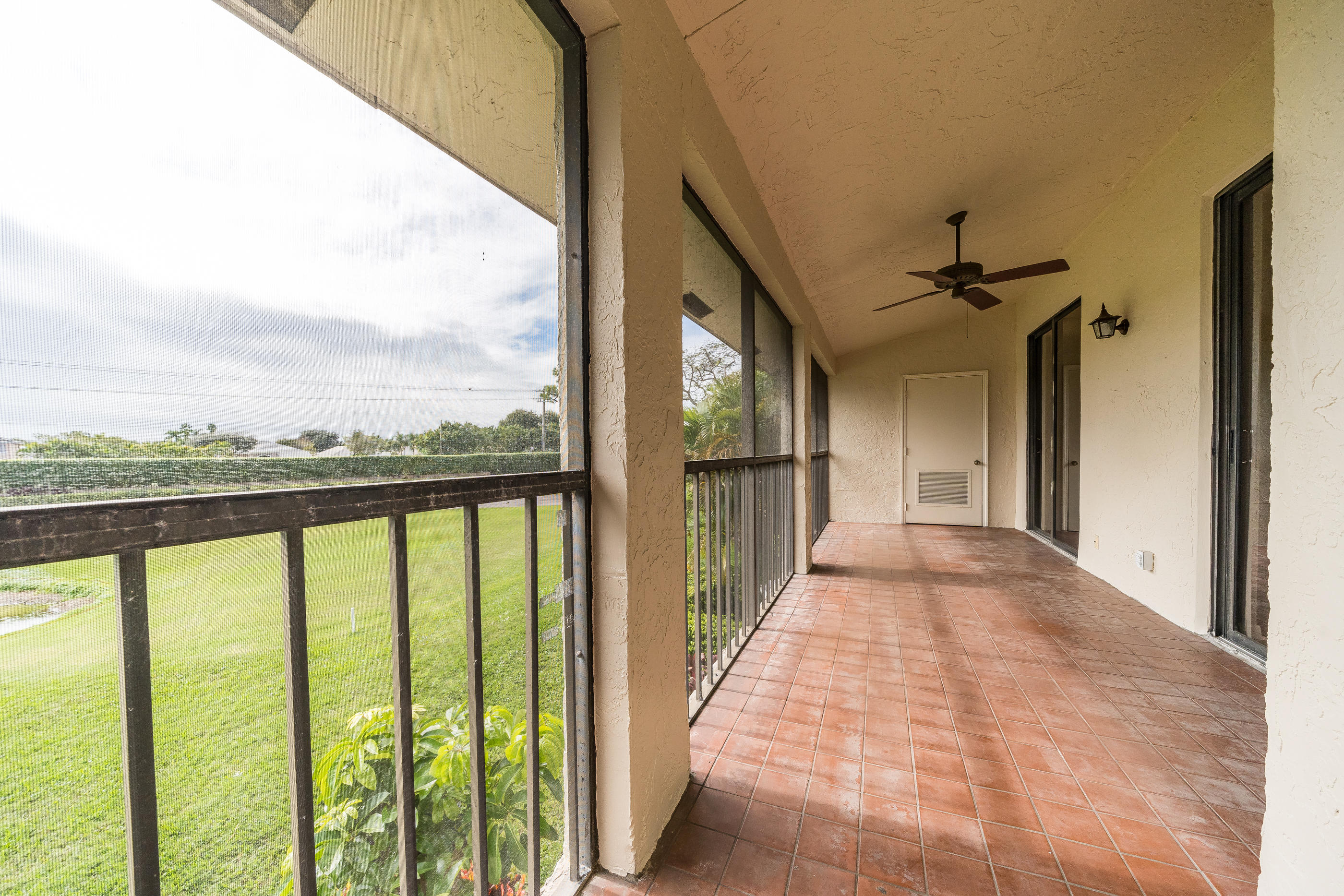7792 La Mirada Drive Boca Raton, FL 33433 - Photo 28 of 34 21